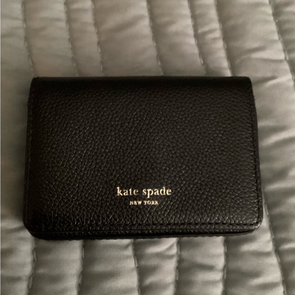 ✂️✂️ Final Price Reduction ✂️✂️

Kate Spade Black Leather Card Holder